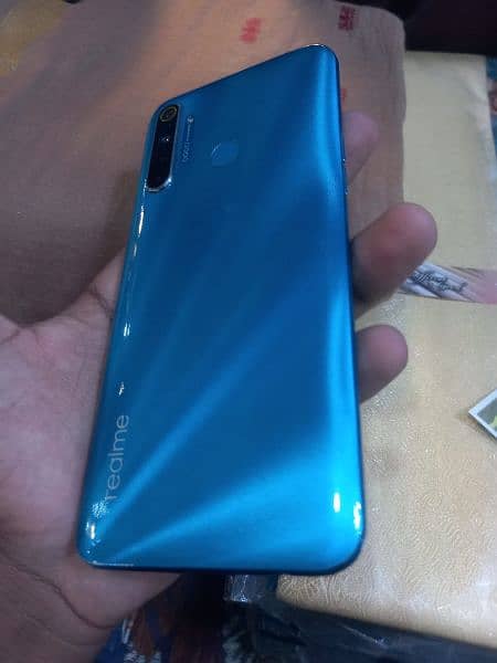 realme 5i  4/64 10/10 exchange possible 1