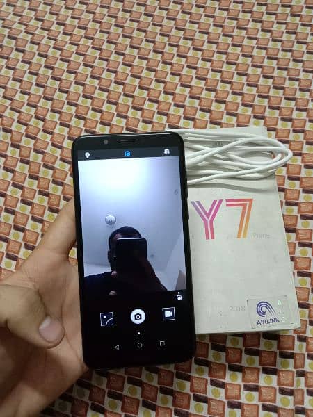 Huawei y7 2018 3gb 32gb urgent sale 3