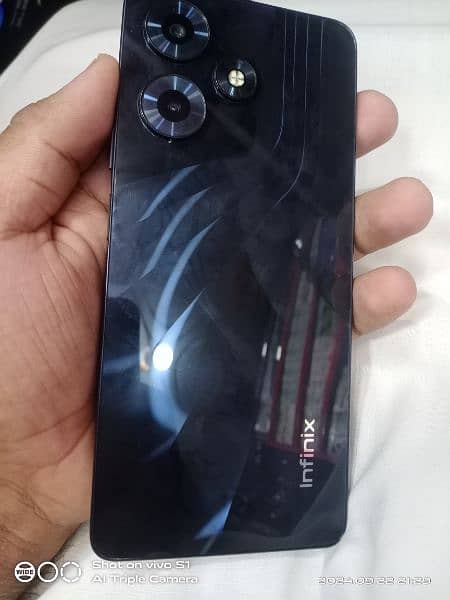 infinix hot 30 8+8 128 gb 2