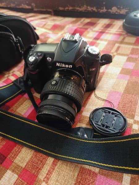 NIKON D90 2