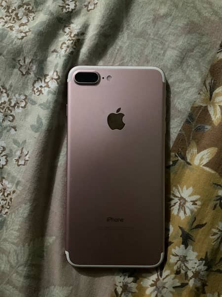 IPhone 7 Plus PTA APPROVED / 32 GB 1