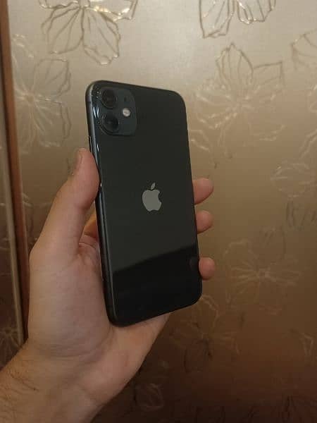 iPhone 11 good condition 1