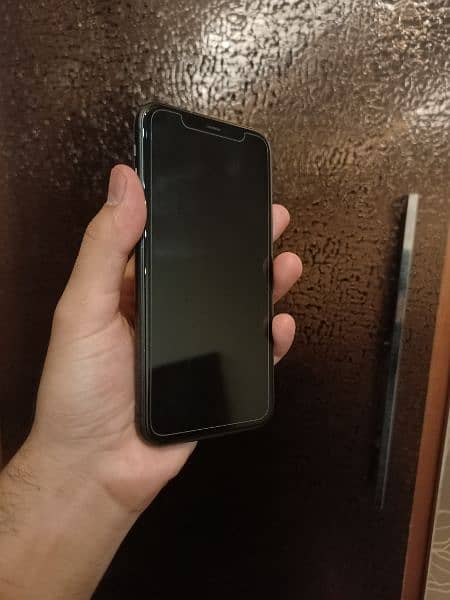 iPhone 11 good condition 4