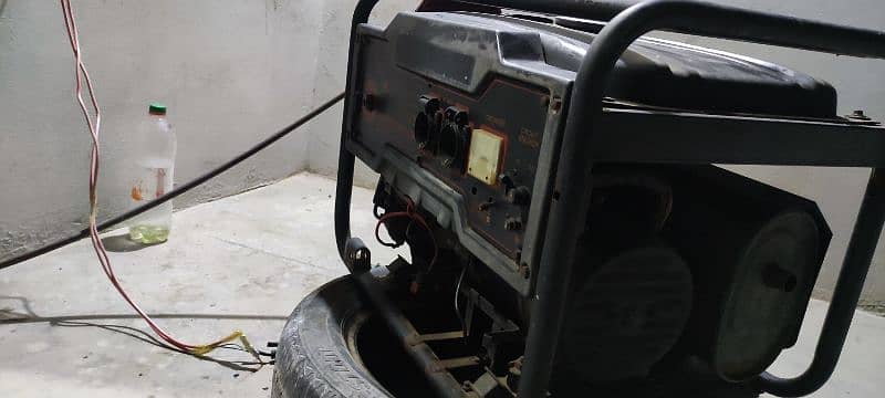 Generator for sale 2.5 kv 3