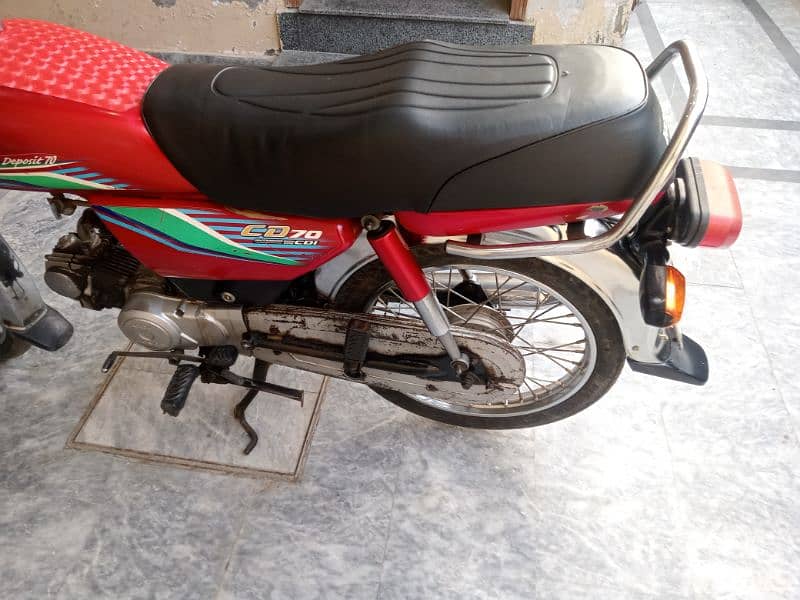 Honda CD 70 very good condition 5