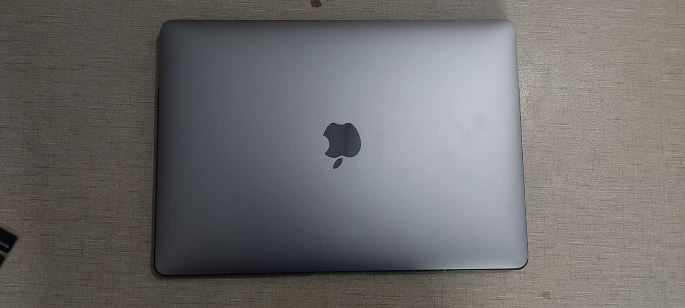 Macbook pro 2020 core i5 16/512 3