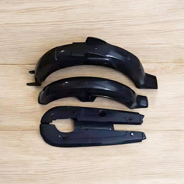 Plastic Mudguard and Chain Cover Set for CD 70 0