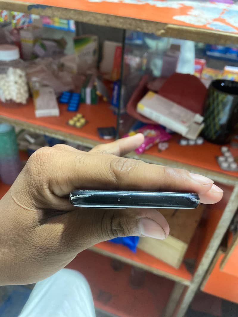 Google pixel 4 condition 10/10 @128gb duel sim 2