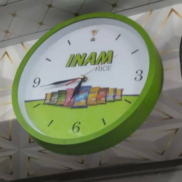 wall clock 3