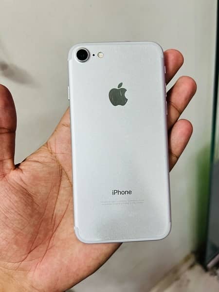 iphone 7 32GB 0