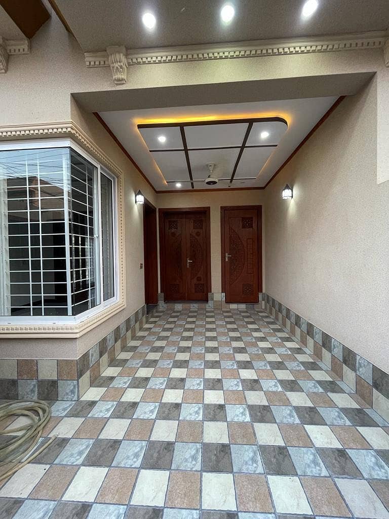 4 Marla Brand new Double Story house for sale in MIlitary Accounts society College road Lahore 5