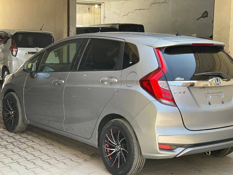 Honda Fit hybrid 2019/21 4