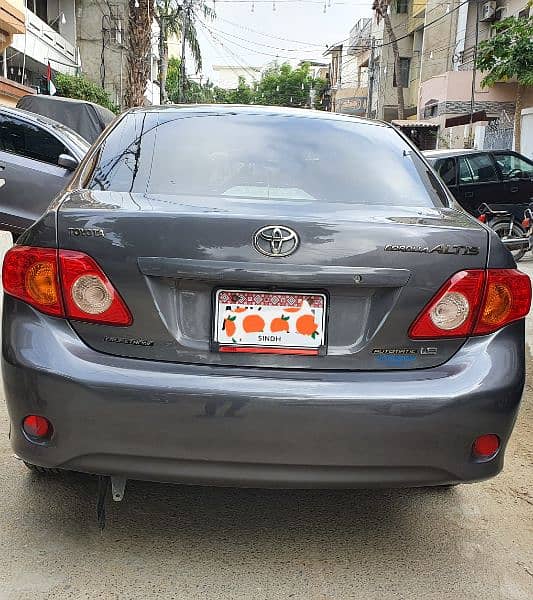 Toyota Corolla Altis 2010 Full Original Paint Brand New Condition. 9