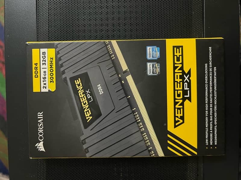 16gb corsair DDR4 ram 3000MHZ 1