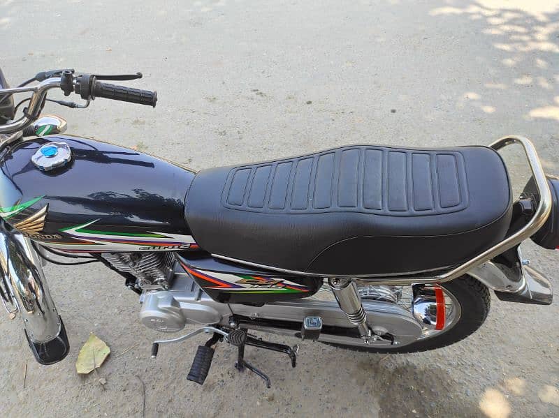 honda cg 125 lush candition me khara ha documents ok ha 1