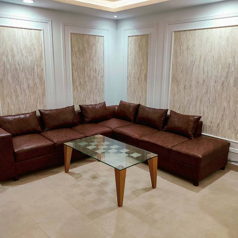 Fully Furnished 1 Bedroom Luxury Apartment For Rent In Goldcrest Mall And Residency DHA Phase 4 6