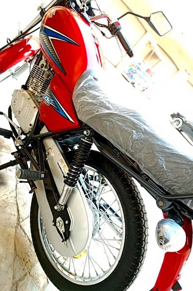 Gs suzuki 150 fresh codition 10/10codition 2