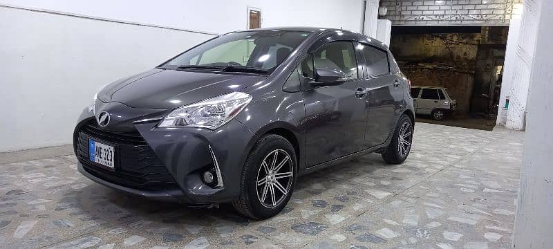 Toyota Vitz 2018 3