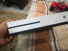 x box one s 1tb with 4 original games