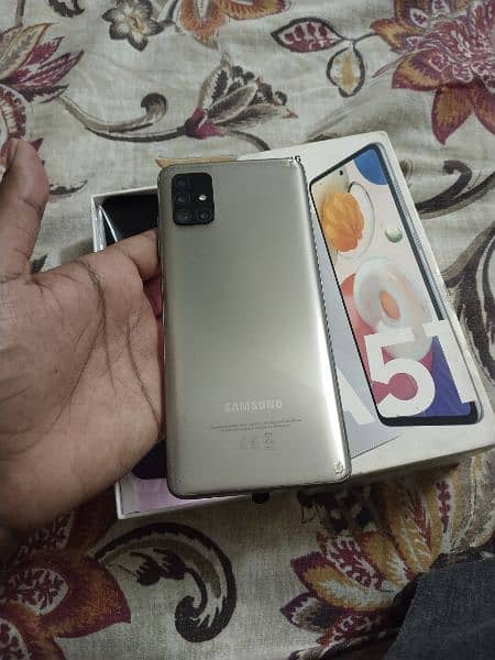 Samsung A51 1