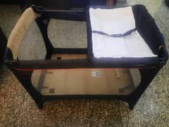 baby cot/playpen