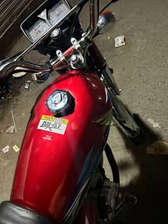 Honda 125 2024 modal