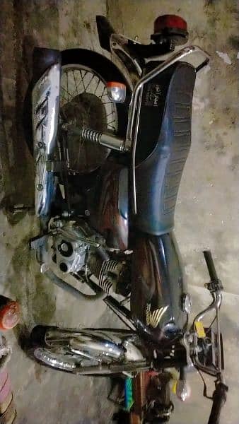 Honda 125 2022 5