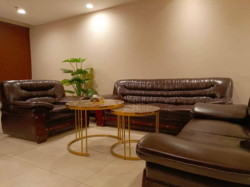 Fully Furnished 1 Bedroom Luxury Apartment For Rent In Gold Crest Mall And Residency DHA Phase 4 3