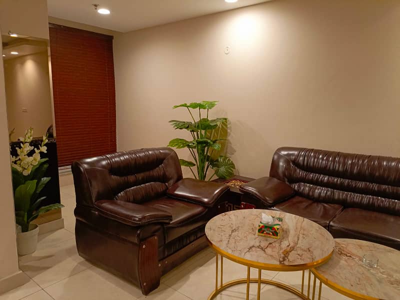 Fully Furnished 1 Bedroom Luxury Apartment For Rent In Gold Crest Mall And Residency DHA Phase 4 5