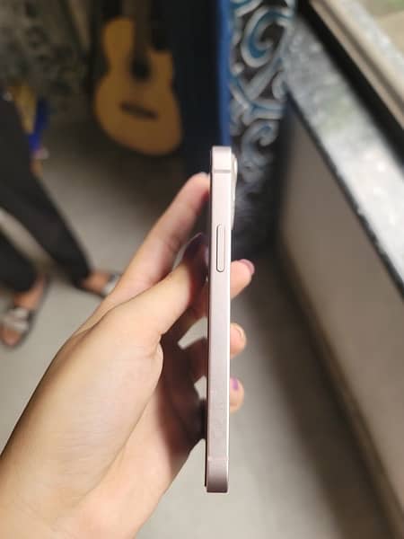 iPhone 13 mini 1