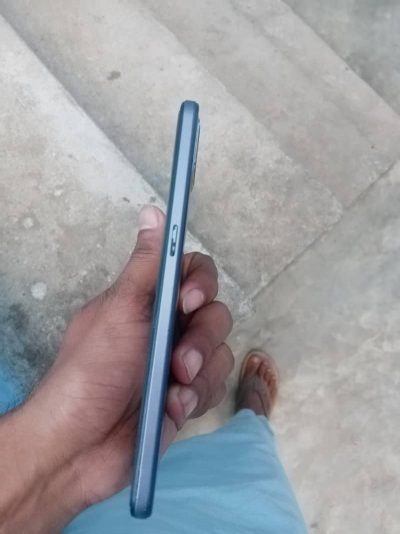 oppo f17 mobile for sale good condition hy 3