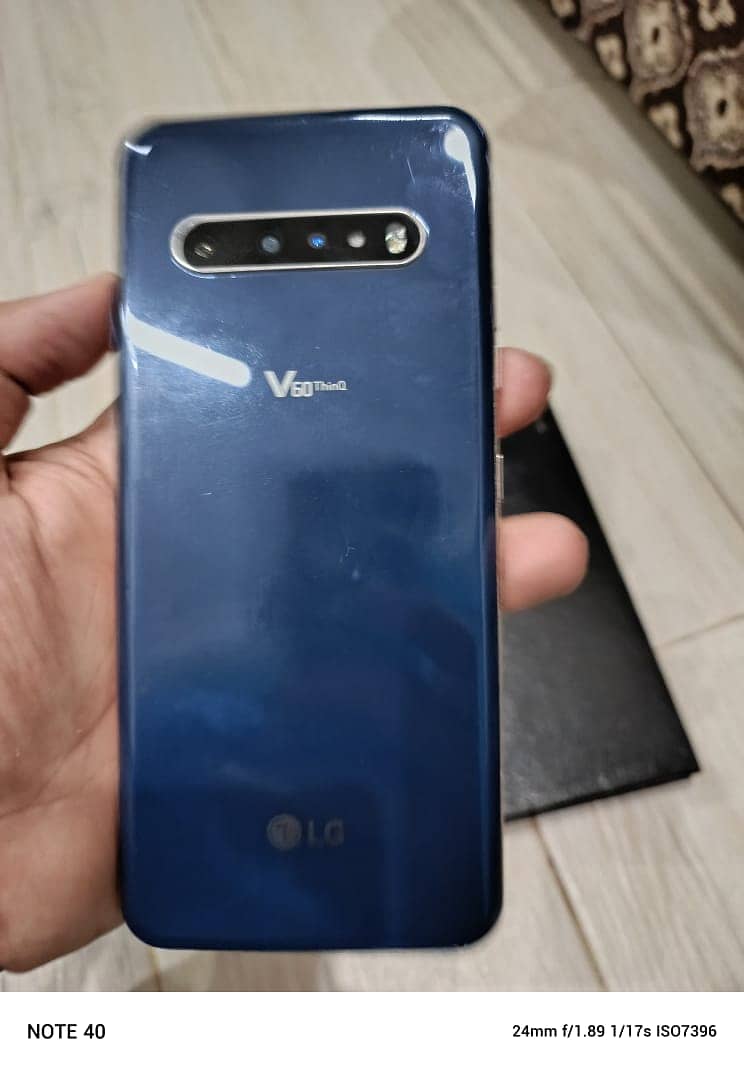 LG V60 ThinQ 5