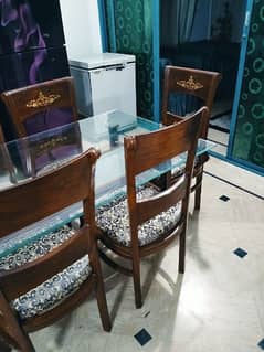 Luxury Glass Dining Table Set 6 Chairs)- Top Notch Condition! (40,000)