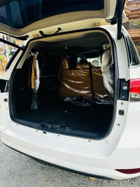 Toyota Fortuner 2019 4