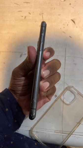 iphone 11 non pta urgent scale 2