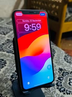 IPhone xs 64 GB 0