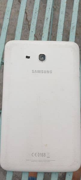 Samsung SM-T113 1