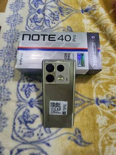 Note 40 pro 12 / 256 slightly used with wireless charger contact 03