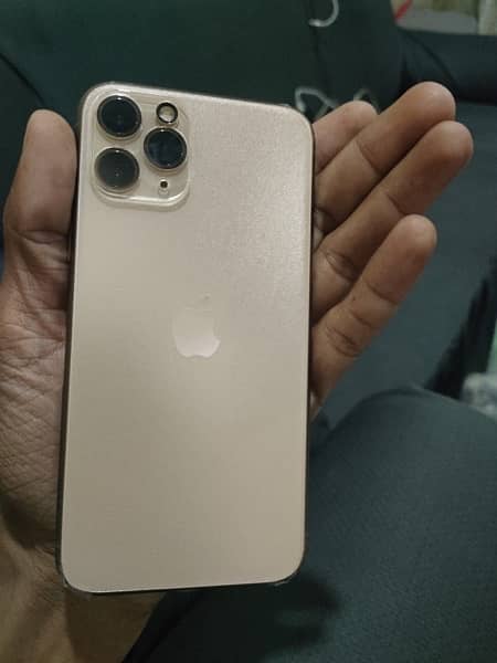 iPhone 11pro 256 gb bh93 0