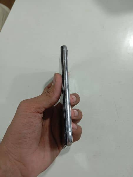 iPhone X 256 GB non PTA 1