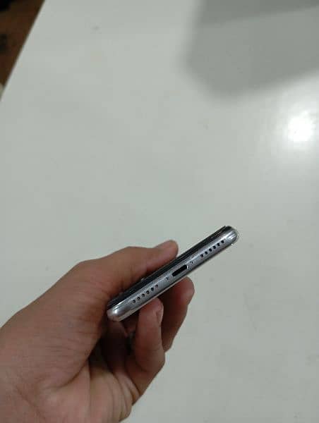 iPhone X 256 GB non PTA 6