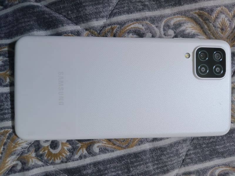 samsung a12 0