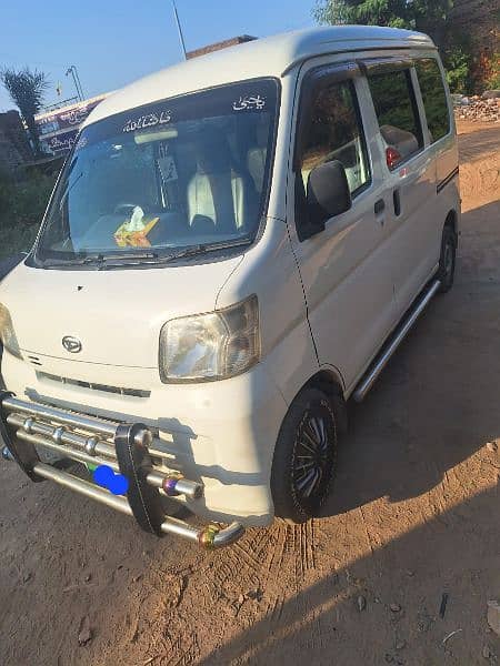 Daihatsu Hijet 2012 1