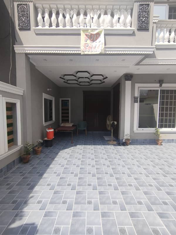 8 MARLA BRAND NEW SPANISH HOUSE FOR SALE IN MILITARY ACCOUNT 3