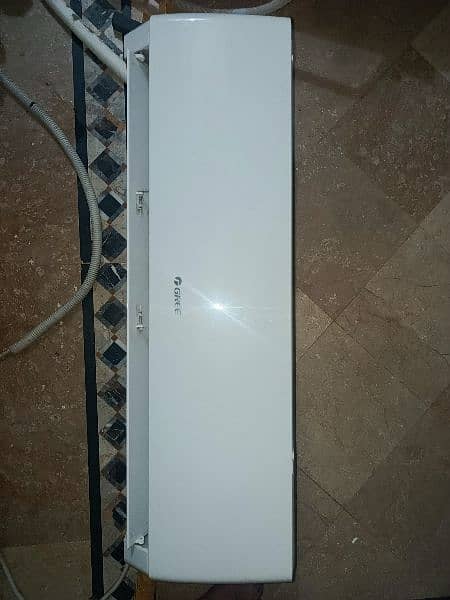 GREE AC 1.5 TON INVERTOR (WHITE COLOUR) 4