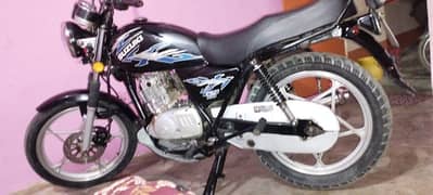 Suzuki 150 new condition