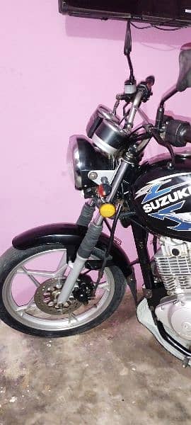 Suzuki 150 new condition 9