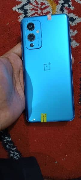 OnePlus 9 4