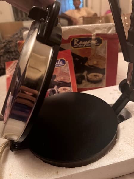 Royale Roti Maker Brand New 1