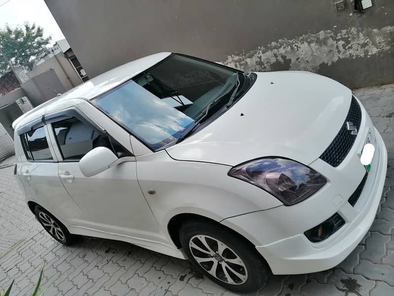 Suzuki Swift 2011 6